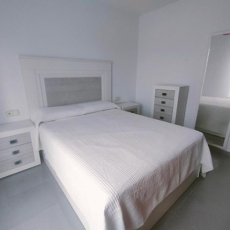 Appartamento Torrevieja Junto Cala Ferris Esterno foto