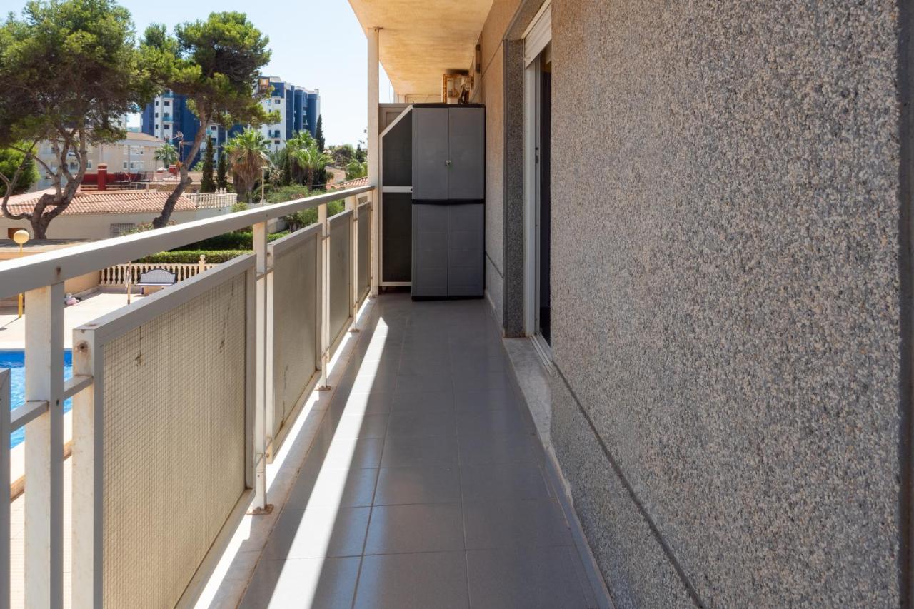 Appartamento Torrevieja Junto Cala Ferris Esterno foto